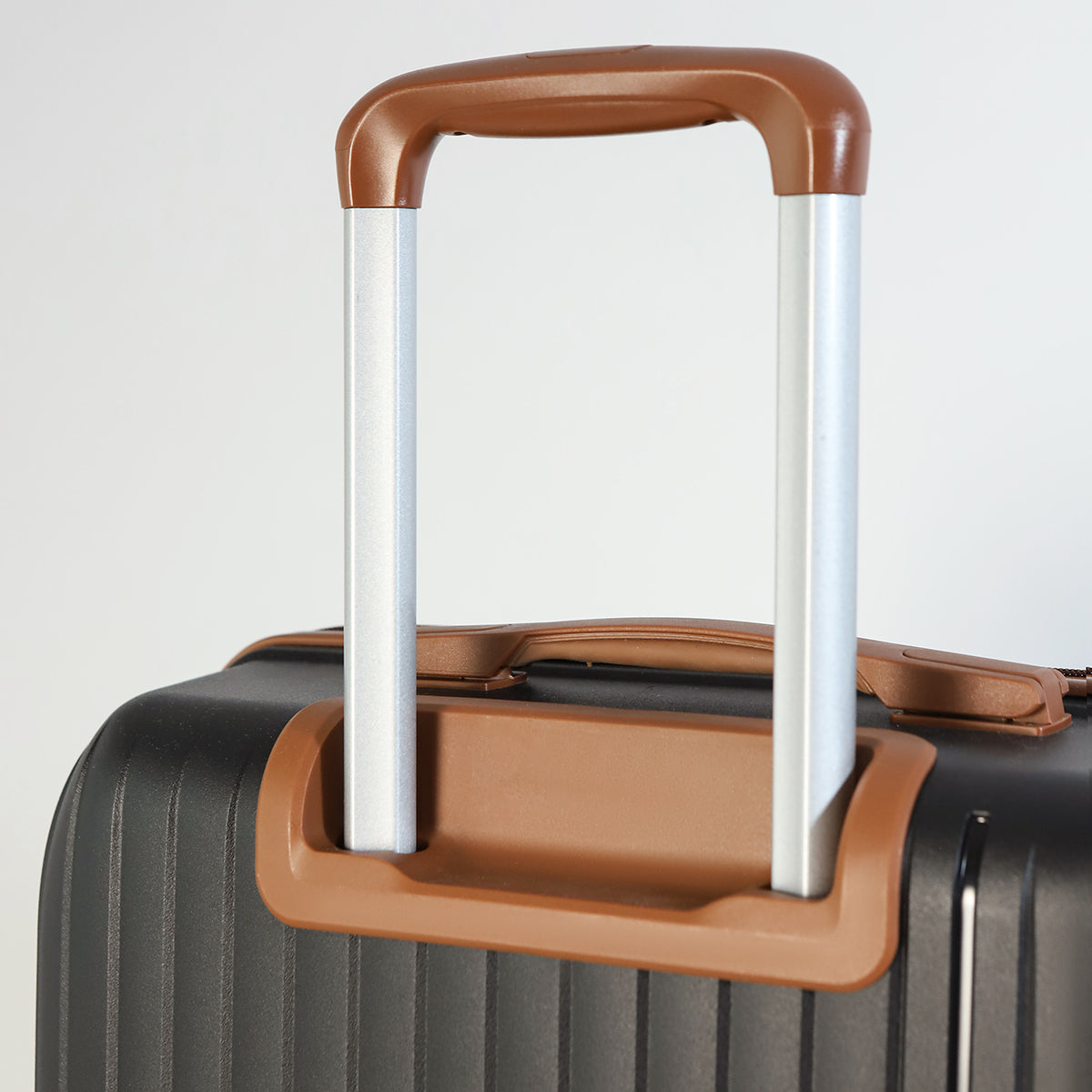 NEWCOM 3er-Set Hartschalen-Trolley aus PP-Material, Schwarz